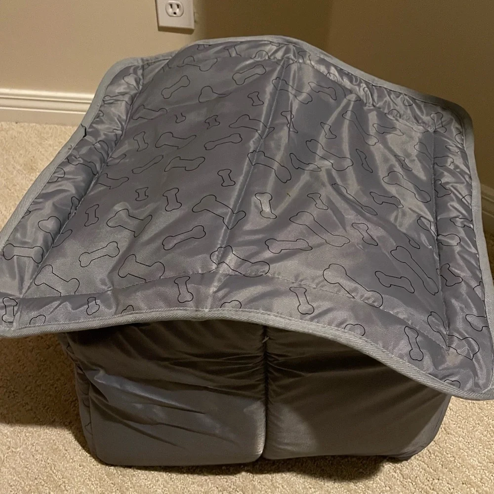Best Pet Supplies ‘Home Sweet Home’ Indoor Pet House